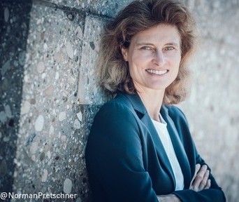 rehfuess-eva-2023_2-hoch